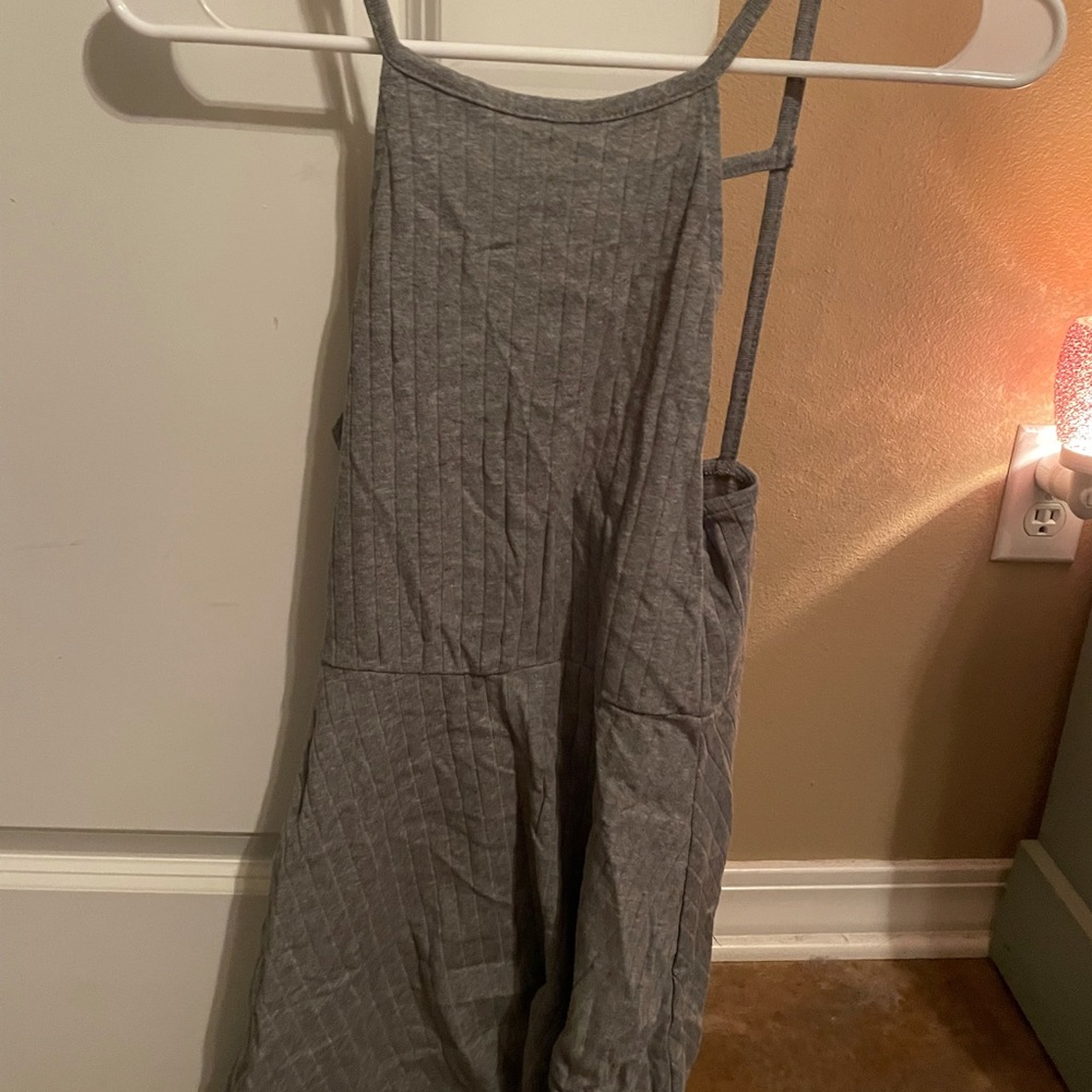 FOREVER 21 GRAY DRESS